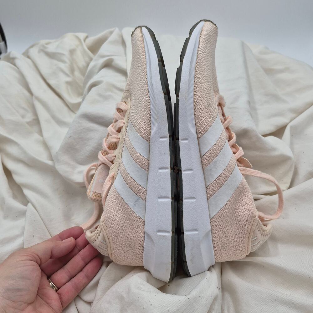 Adidas Swift Run X sneakers Pink Tint and Cloud White Women's size 8.5